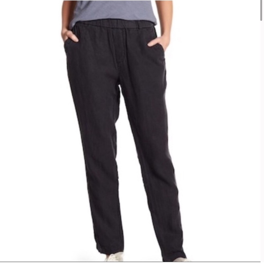 Carbon Pigment Linen Relaxed Tapered Pants